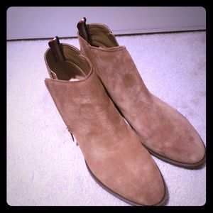 Tommy Hilfiger Suede Booties